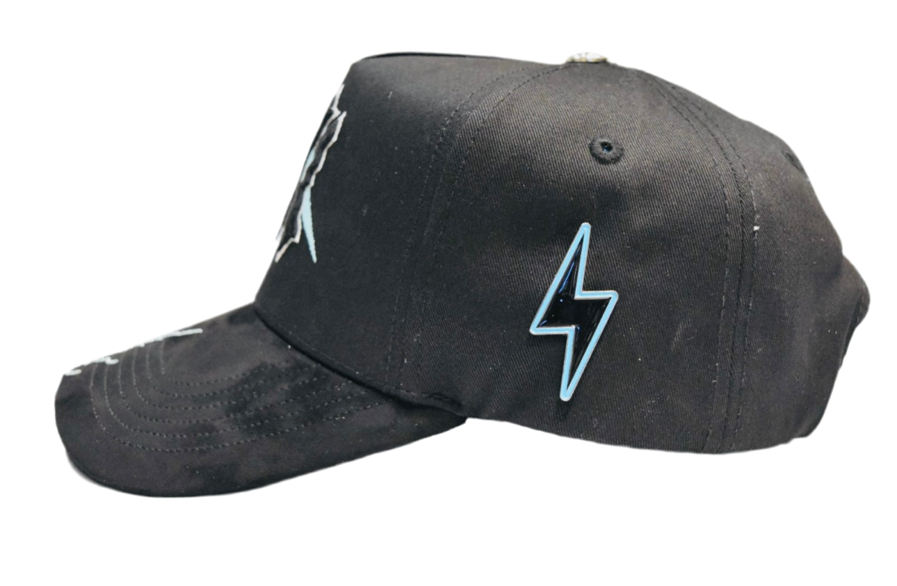 Caps fans Zeus